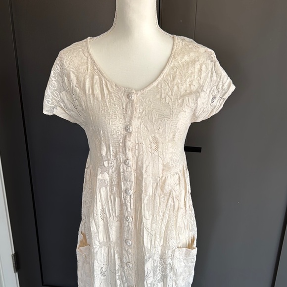 Karen Kane Ivory Lace Button-Front Night gown - Picture 2 of 9